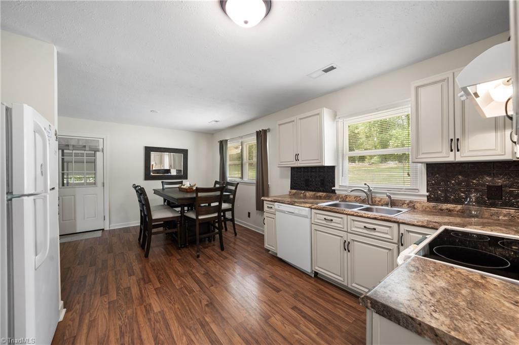 3845 Whitehaven Road Winston-Salem, NC 27106 - Photo 13 of 37