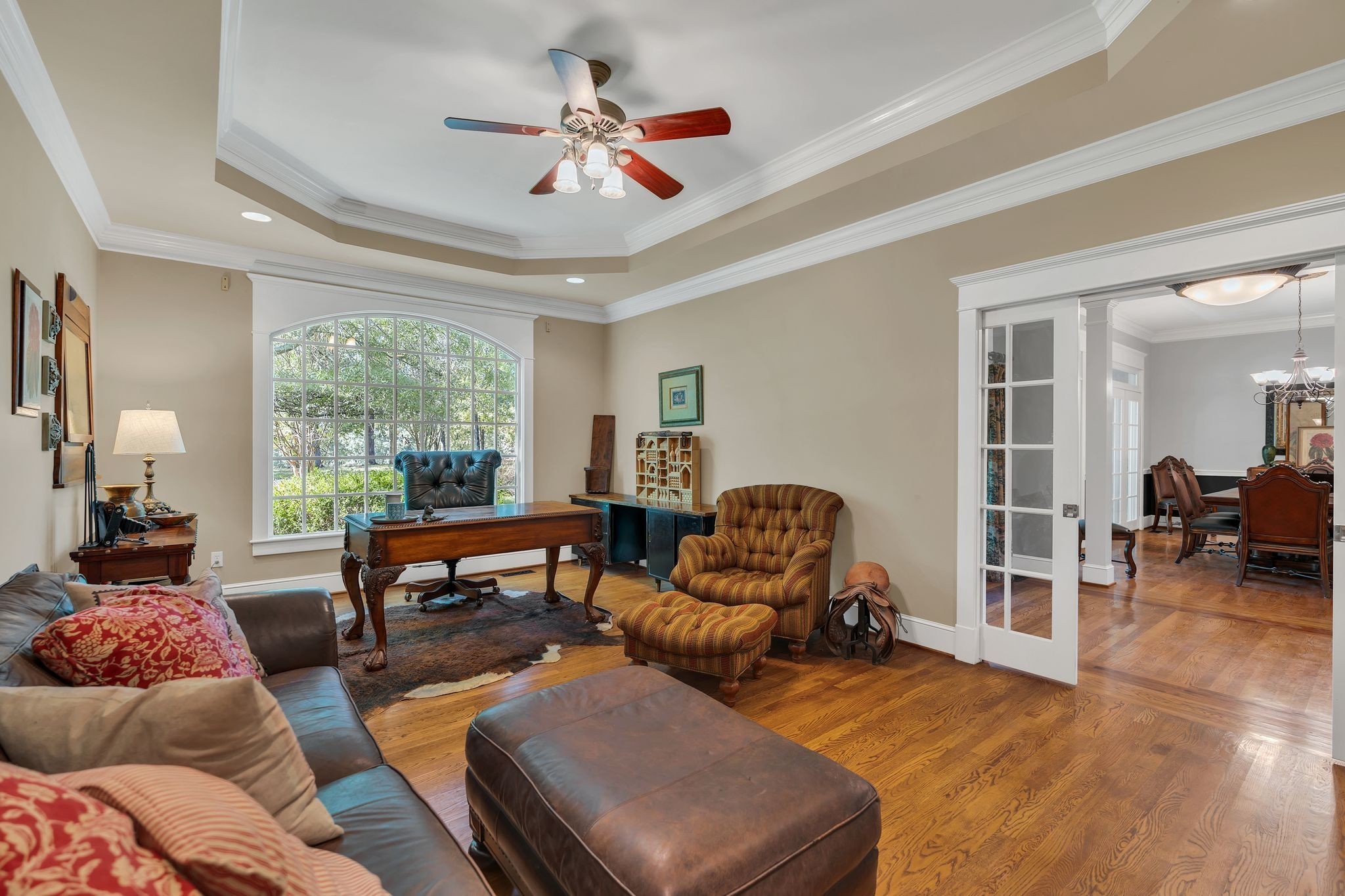 94 Oak Shadow Drive Loretto, TN 38469 - Photo 14 of 68 a living room with furniture and a large window