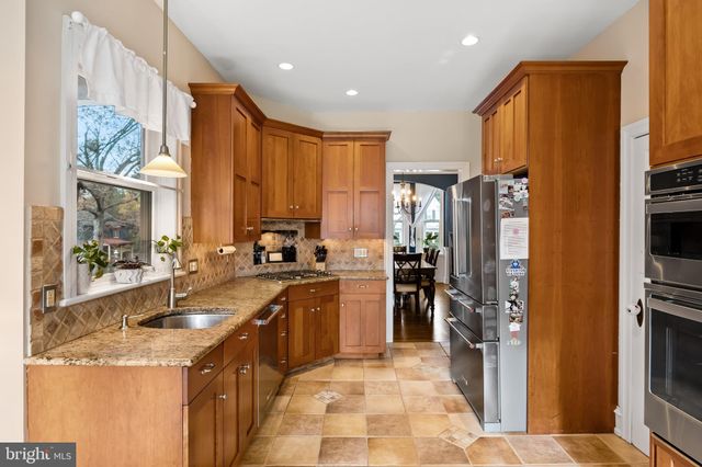 $625,000 | 204 Park Avenue, Riverton, NJ 08077