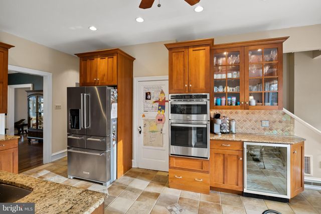 $625,000 | 204 Park Avenue, Riverton, NJ 08077