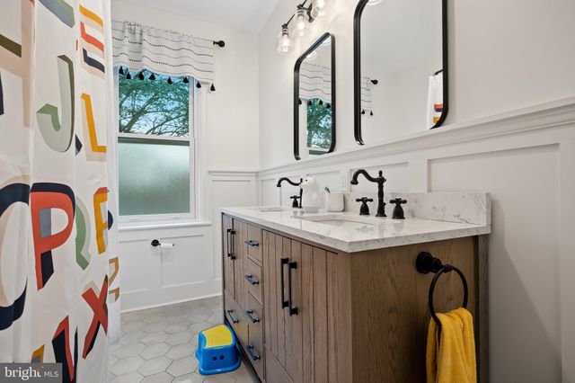 $625,000 | 204 Park Avenue, Riverton, NJ 08077