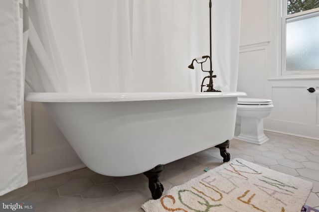 $625,000 | 204 Park Avenue, Riverton, NJ 08077