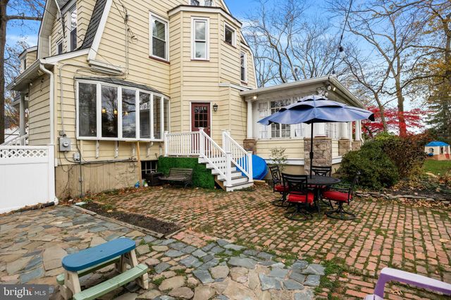 $625,000 | 204 Park Avenue, Riverton, NJ 08077