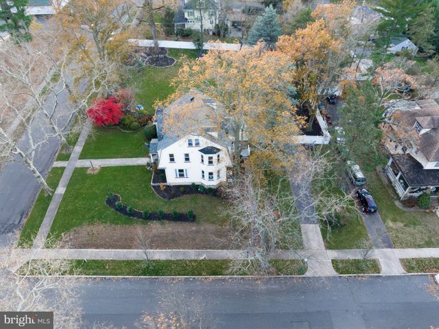 $625,000 | 204 Park Avenue, Riverton, NJ 08077