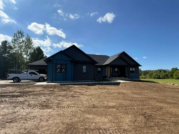 $749,900 | 231768 North 104th Avenue, Wausau, WI 54401