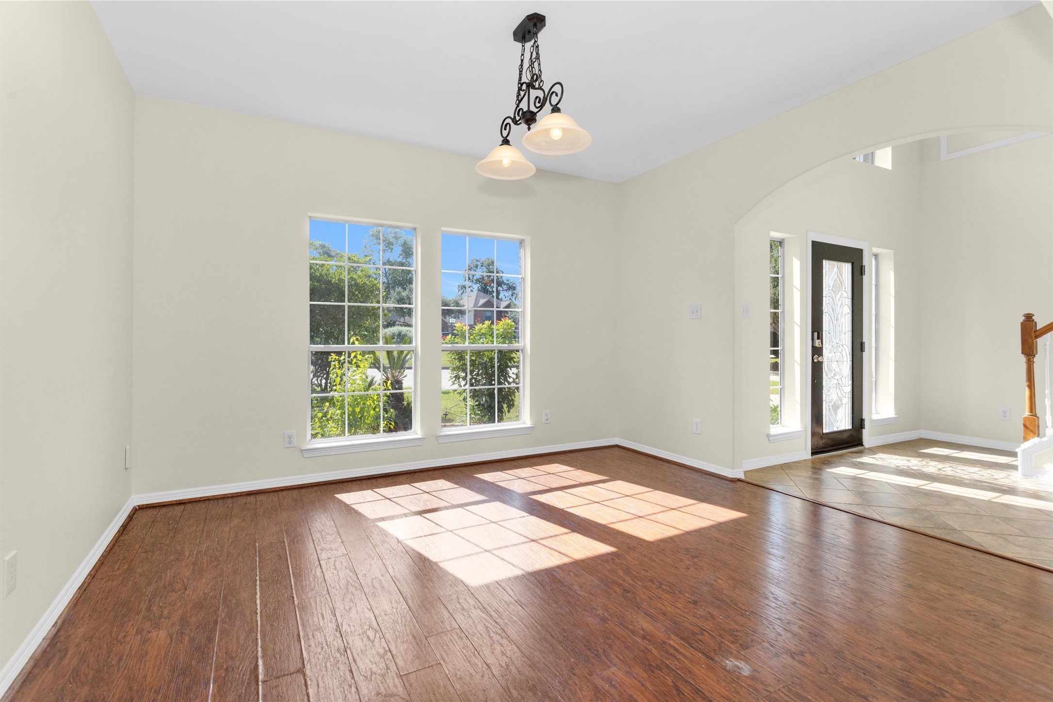 2 Lulach Circle Conroe, TX 77301 - Photo 6 of 30 Room adjacent to foyer could be used as dining, gameroom, study or den