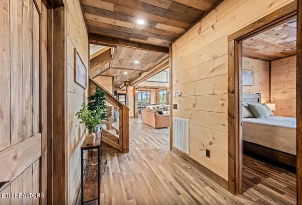 $2,050,000 | 2004 Thistle Thorn Trail, Sevierville, TN 37876