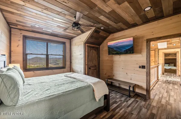 $2,050,000 | 2004 Thistle Thorn Trail, Sevierville, TN 37876