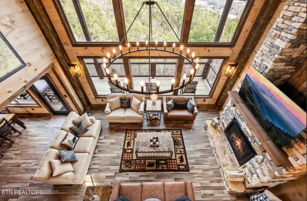 $2,050,000 | 2004 Thistle Thorn Trail, Sevierville, TN 37876