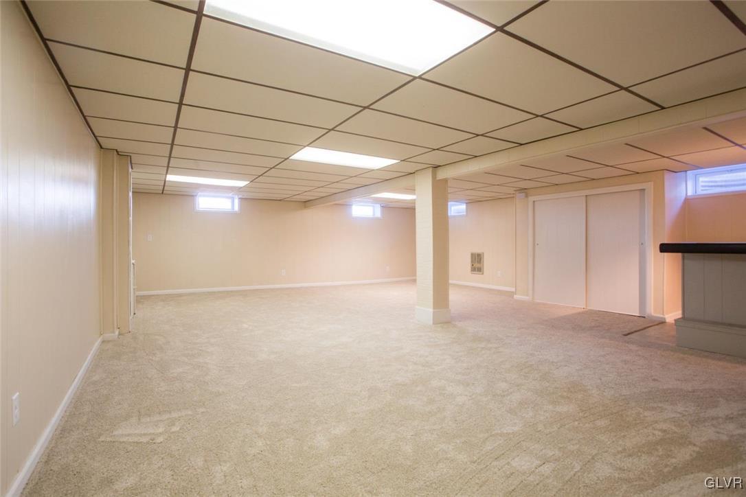 3341 Barklay Road Whitehall, PA 18052 - Photo 19 of 21 Gallery Image 19