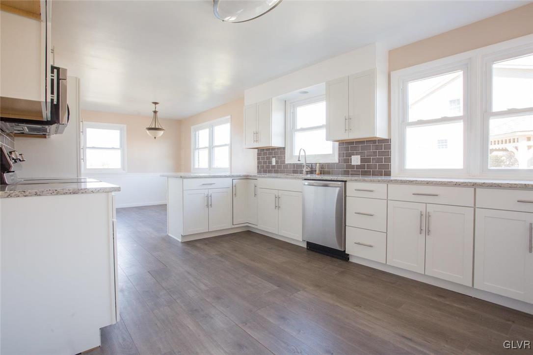 3341 Barklay Road Whitehall, PA 18052 - Photo 6 of 21 Gallery Image 6