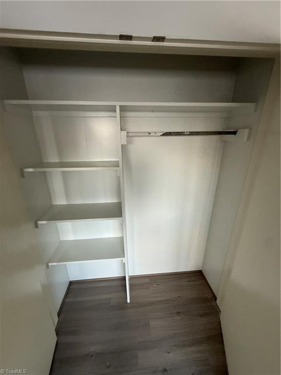 222 North Hawthorne Road, Unit B Winston-Salem, NC 27104 - Photo 5 of 10