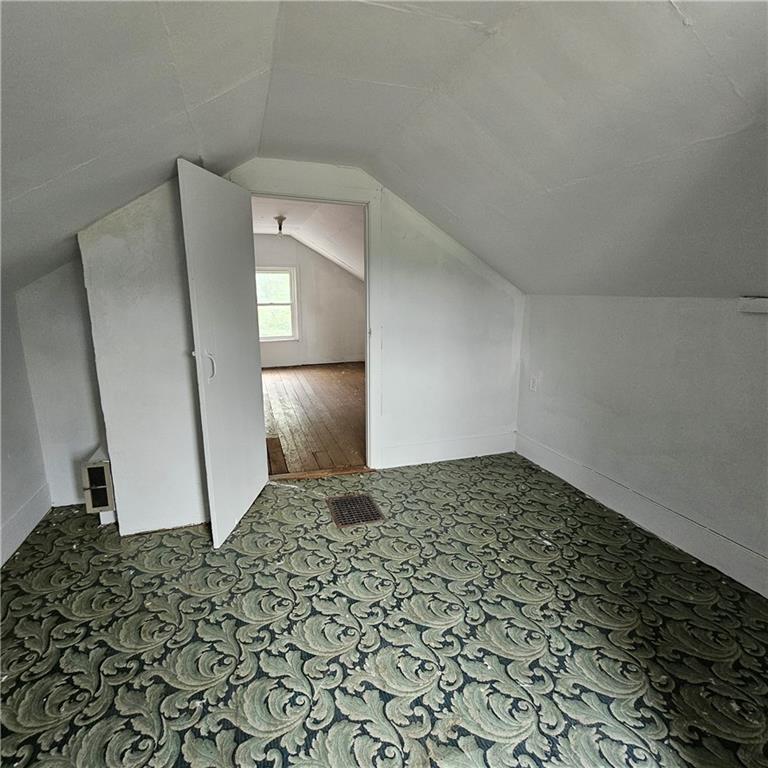 124 Mt Air Road New Castle, PA 16102 - Photo 32 of 39 Gallery Image 32