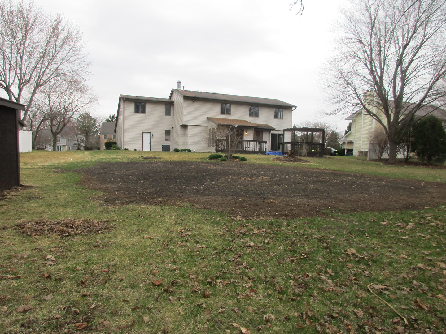 507 San Carlos Road Minooka, IL 60447 - Photo 38 of 48 a view of a house with a yard