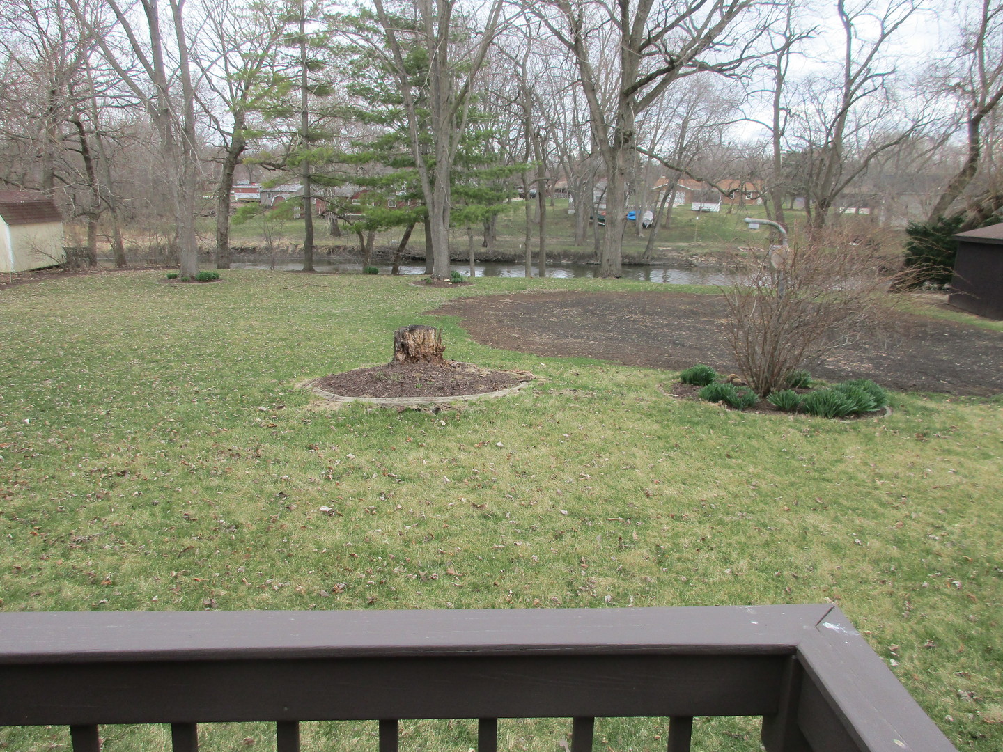 507 San Carlos Road Minooka, IL 60447 - Photo 43 of 48 a backyard of a house with lots of green space