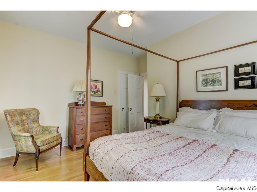 1817 Noble Avenue Springfield, IL 62704 - Photo 27 of 36