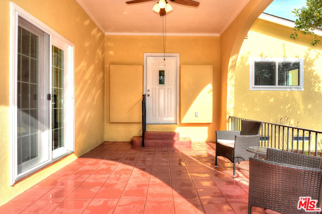 1962 Virginia Road Los Angeles, CA 90016 - Photo 31 of 35 Gallery Image 31