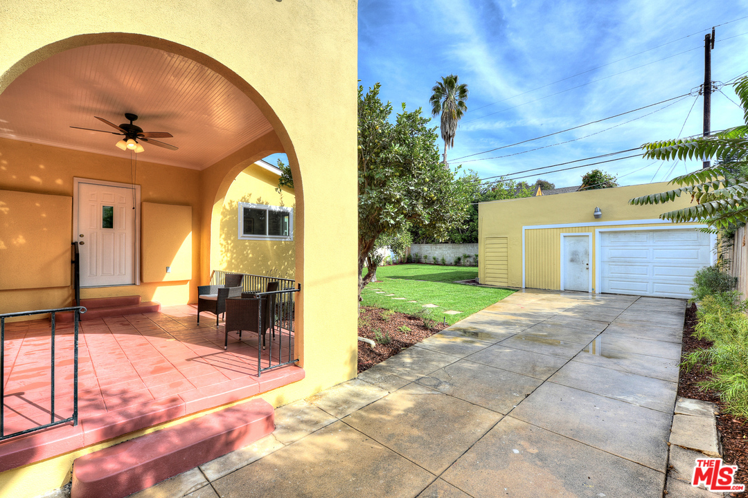1962 Virginia Road Los Angeles, CA 90016 - Photo 34 of 35 Gallery Image 34