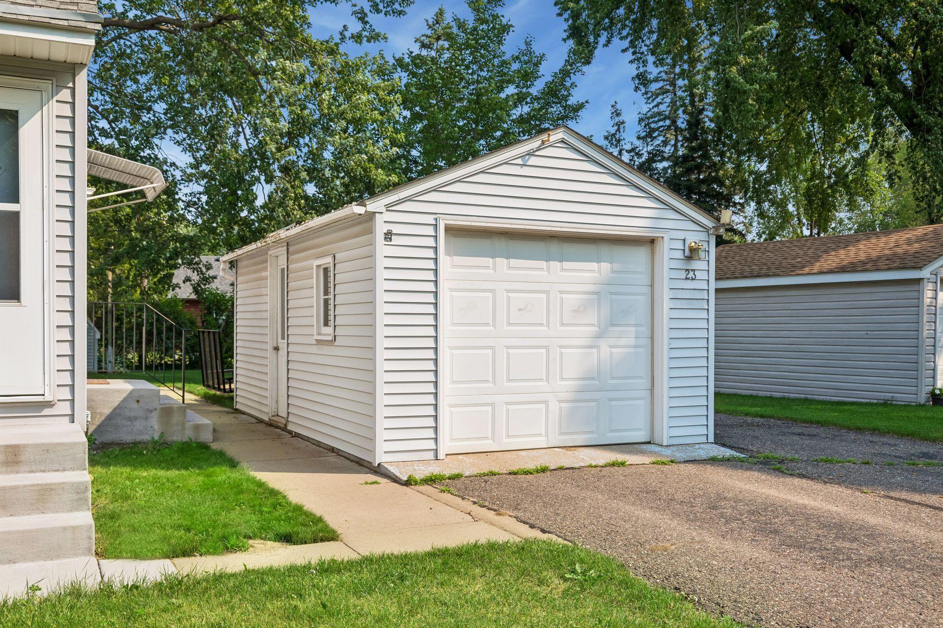 23 East Road Circle Pines, MN 55014 - Photo 8 of 39