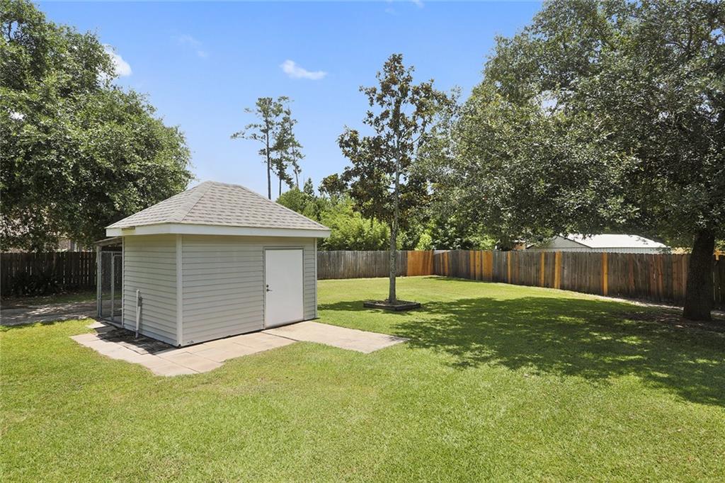 62171 Raymond Road Lacombe, LA 70445 - Photo 15 of 19 Gallery Image 15