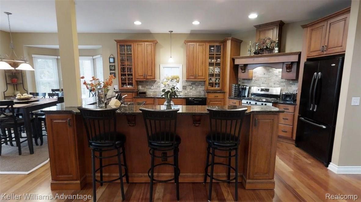 25439 Rutledge Crossing Farmington, MI 48335 - Photo 7 of 30 712LKeh9mUM - 02.03