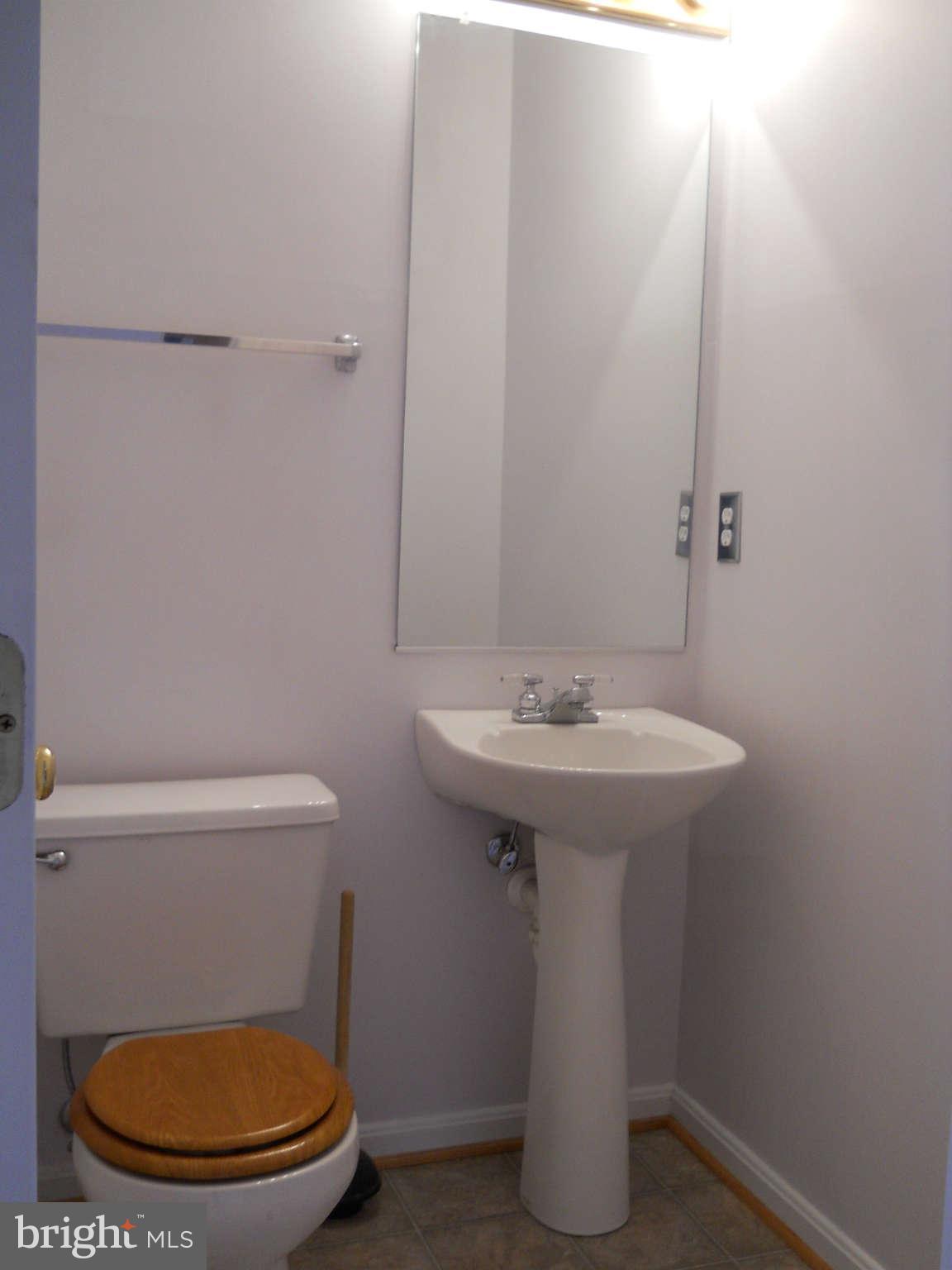 7914 Bent Bough Road Severn, MD 21144 - Photo 11 of 30 Bath