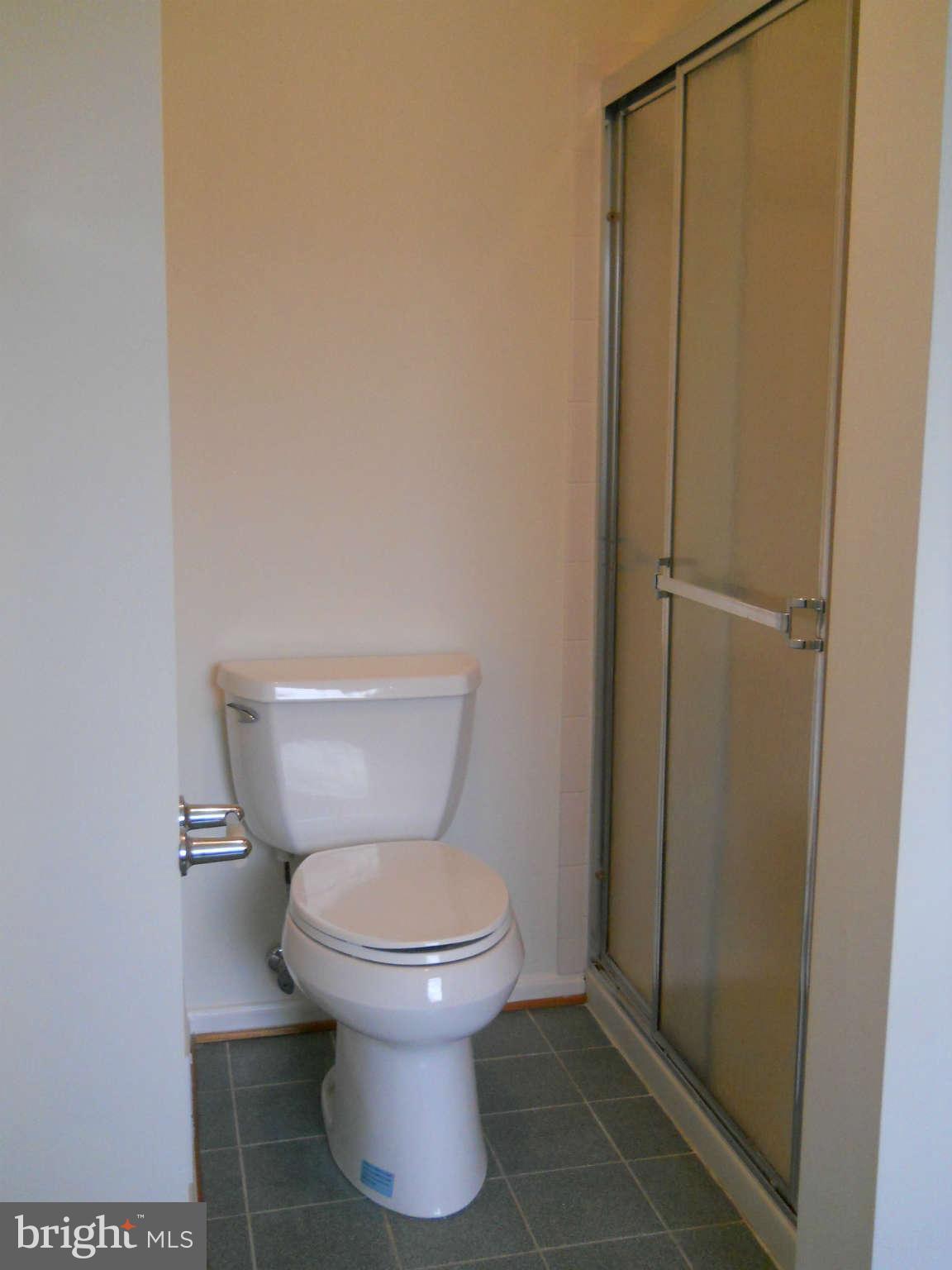 7914 Bent Bough Road Severn, MD 21144 - Photo 15 of 30 Bath (Master)