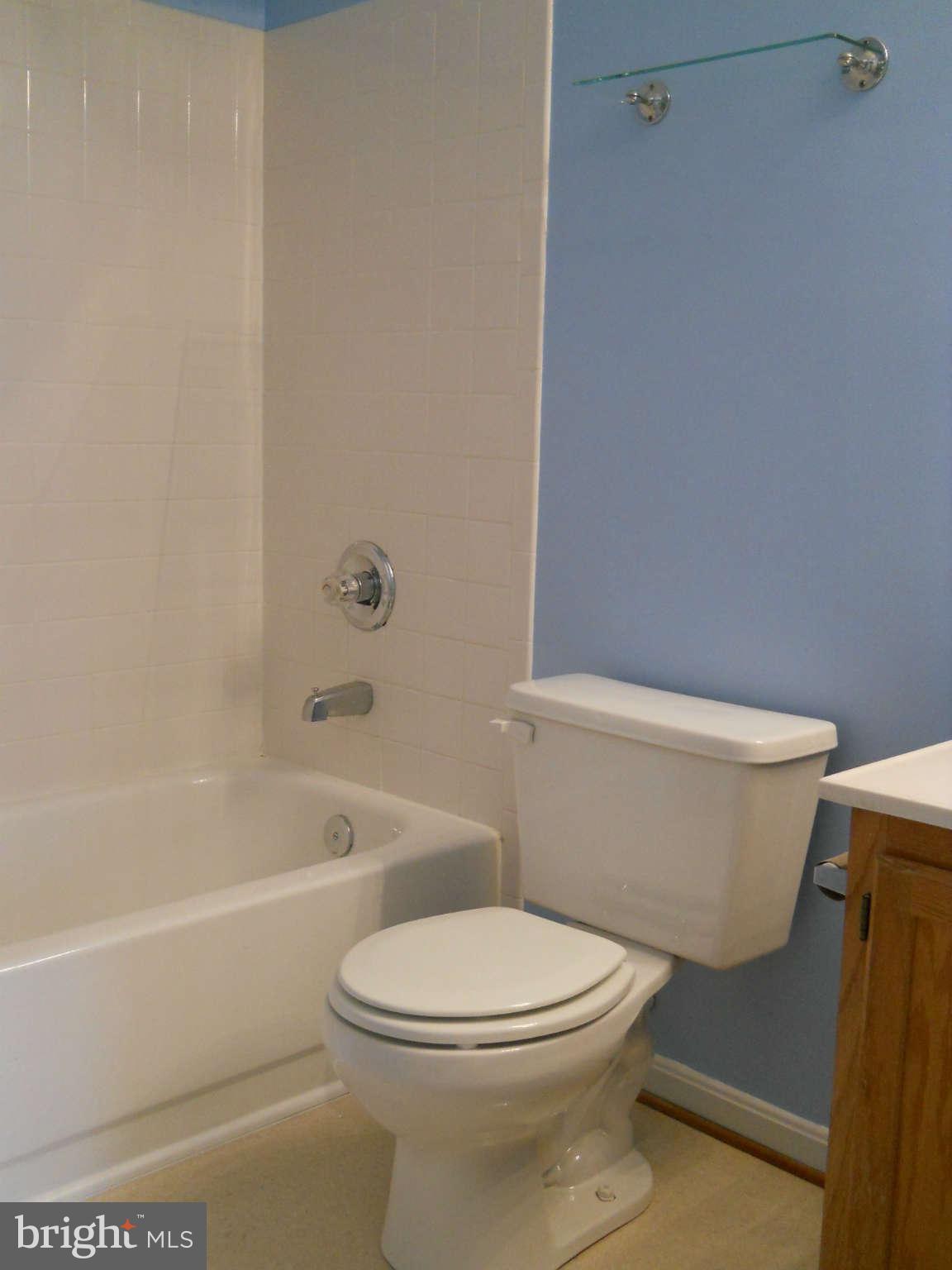 7914 Bent Bough Road Severn, MD 21144 - Photo 18 of 30 Bath