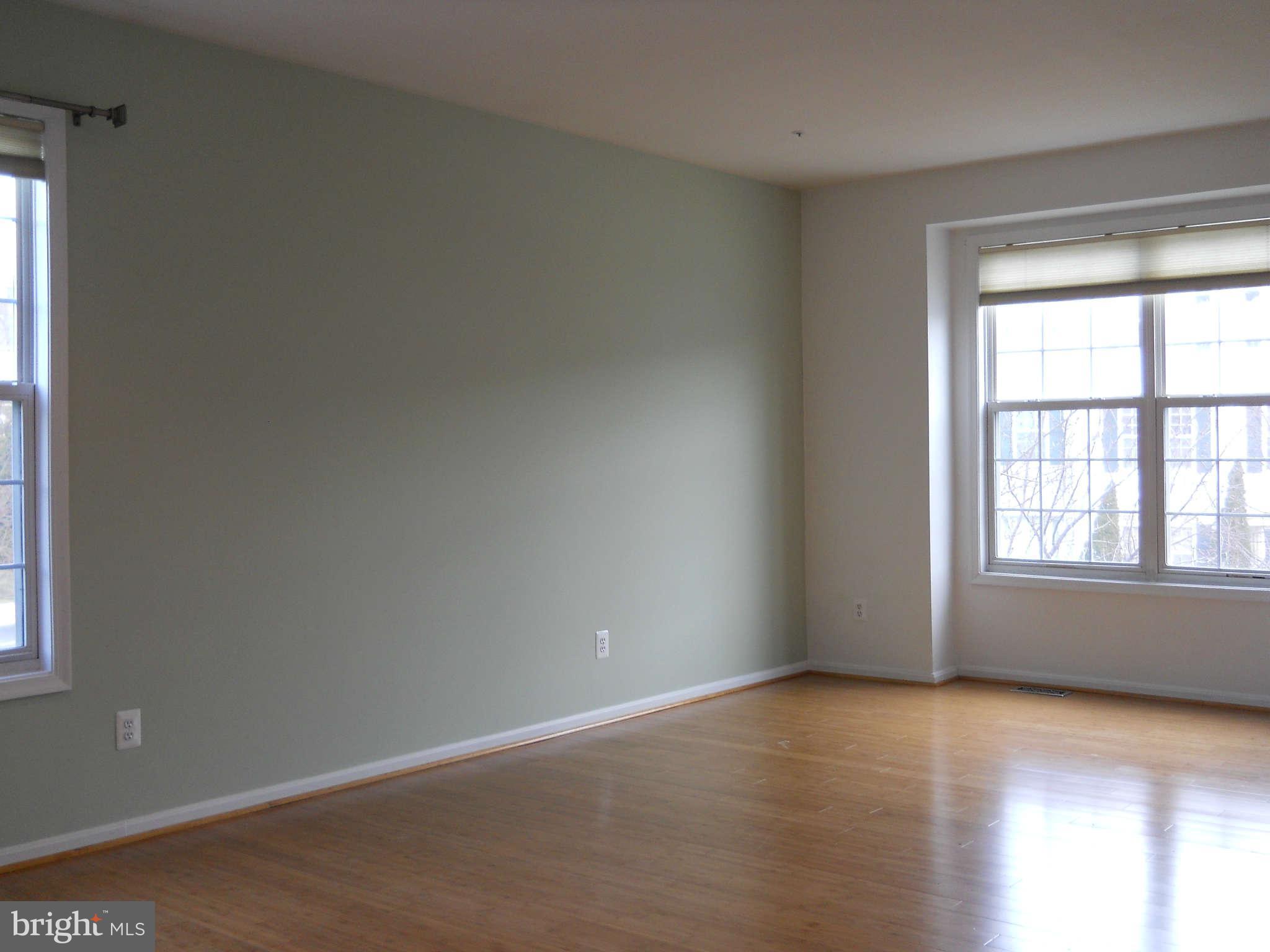 7914 Bent Bough Road Severn, MD 21144 - Photo 7 of 30 Living Room