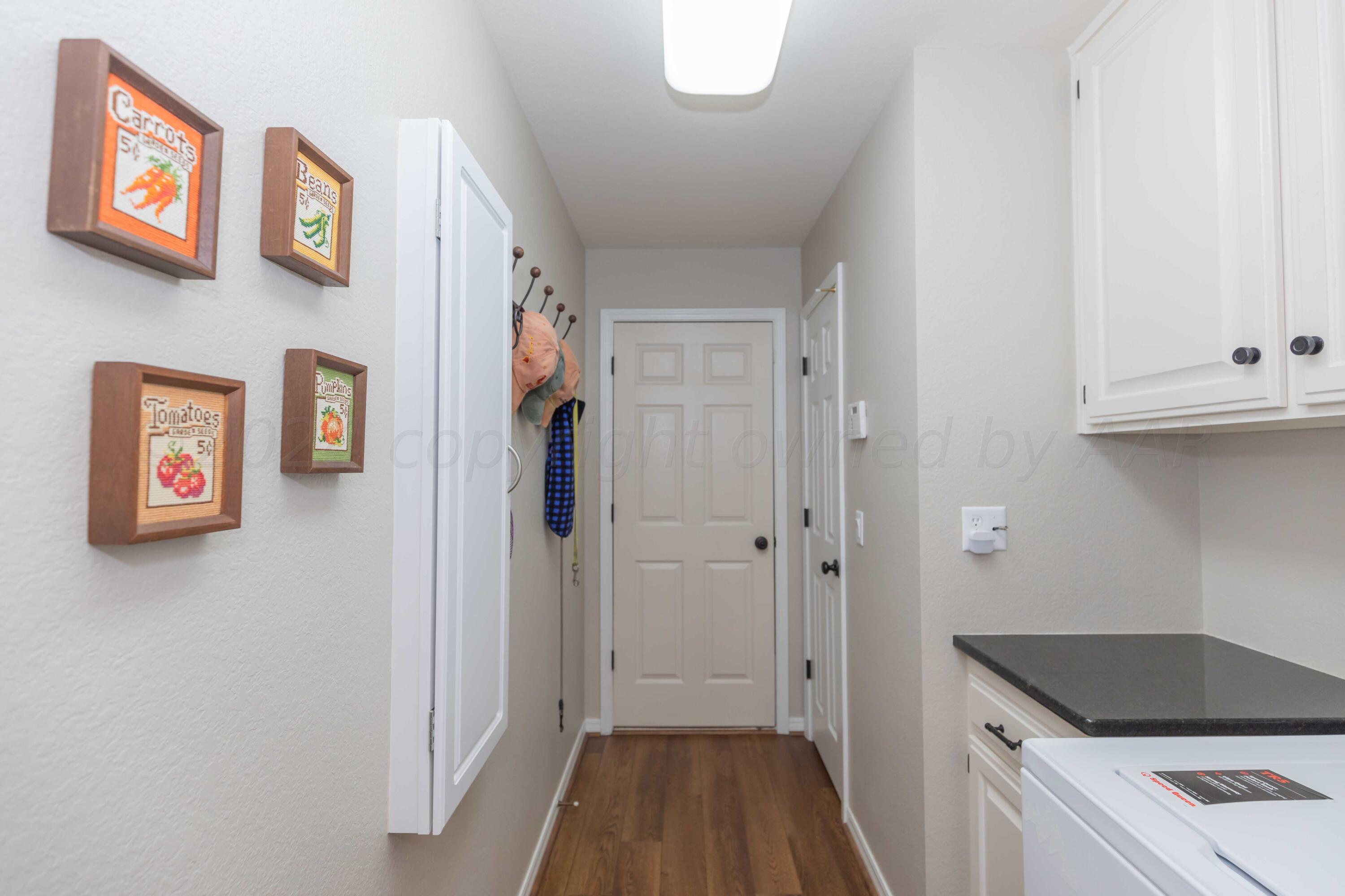 3501 Brennan Gardens Amarillo, TX 79121 - Photo 36 of 39 UTILITY VIEW 2