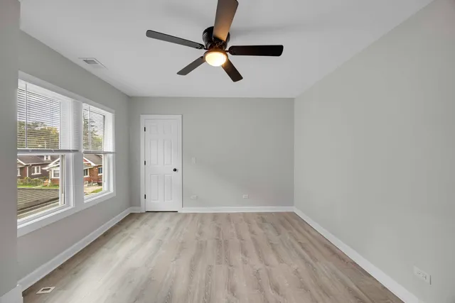 $329,900 | 1667 Buena Vista Avenue, Chicago Heights, IL 60411