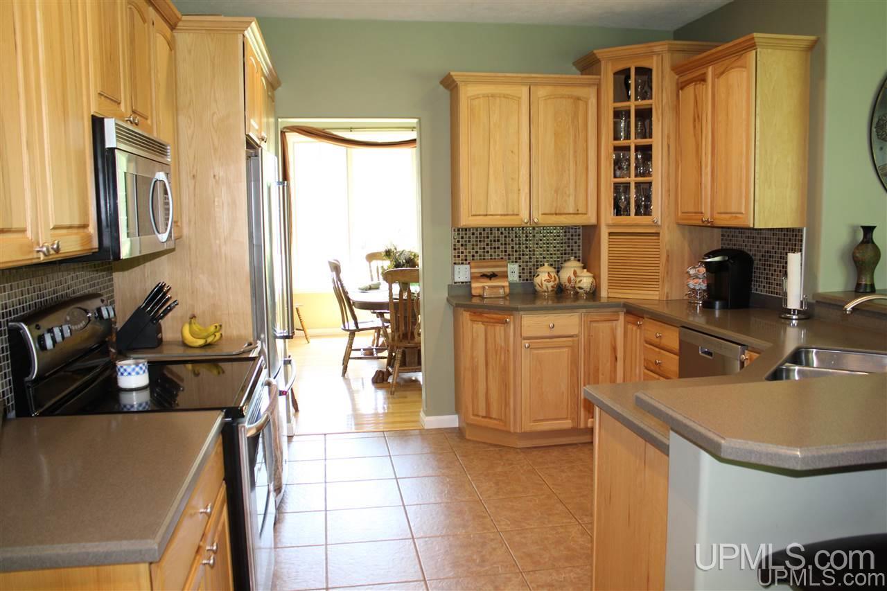 8214 W Pine Ridge Road Manistique, MI 49854 - Photo 6 of 44
