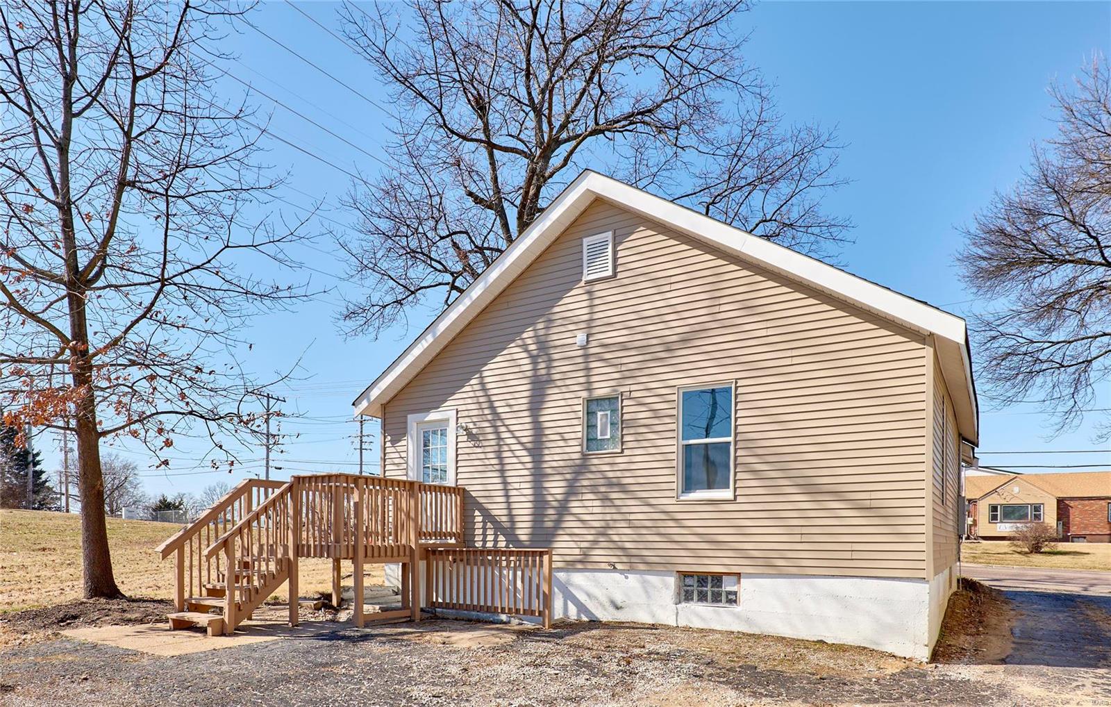 9814 MacKenzie Road Affton, MO 63123 - Photo 18 of 23