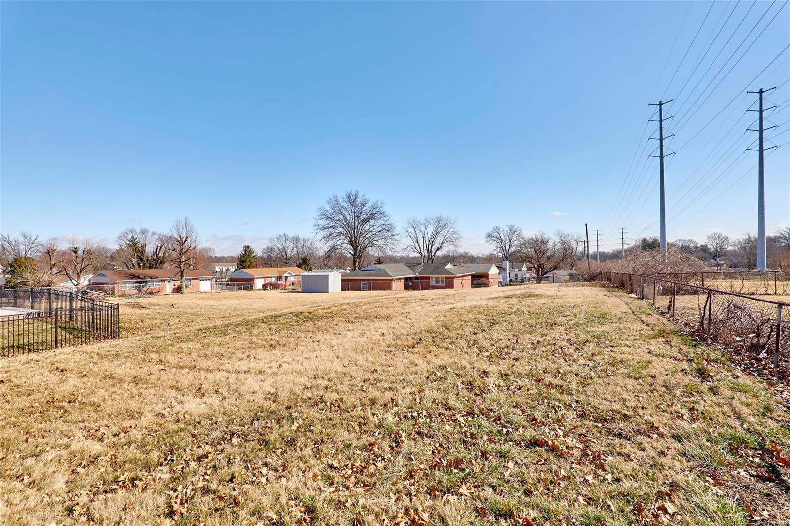 9814 MacKenzie Road Affton, MO 63123 - Photo 21 of 23