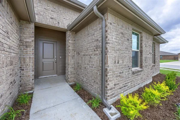 $3,000 | 319 Colony Way, Fate, TX 75189