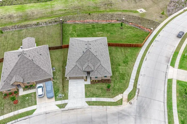 $3,000 | 319 Colony Way, Fate, TX 75189