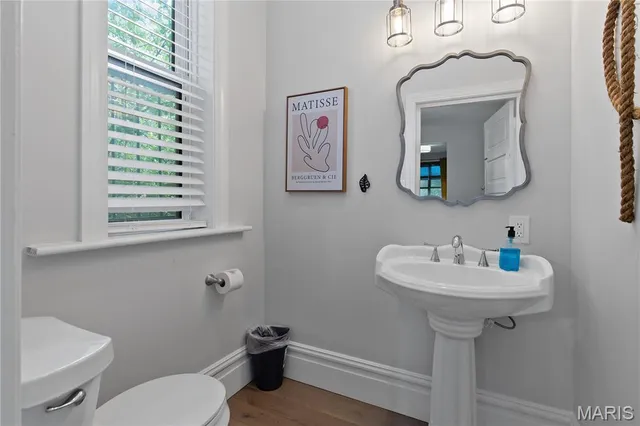 $450,000 | 3638 Russell Boulevard, St. Louis, MO 63110