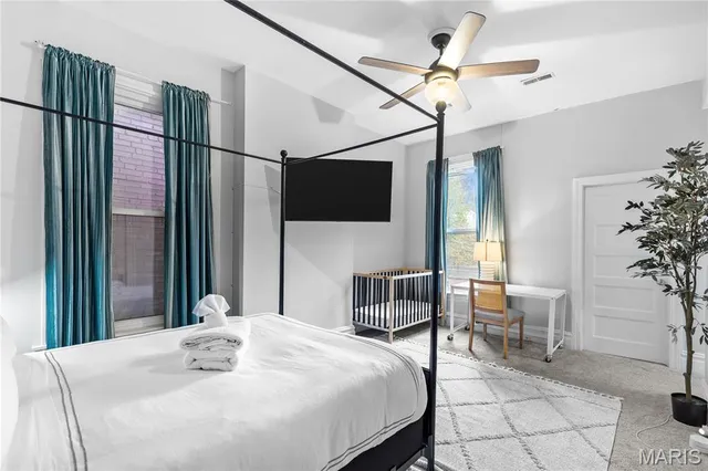 $450,000 | 3638 Russell Boulevard, St. Louis, MO 63110