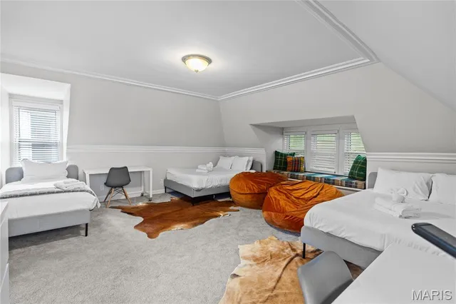 $450,000 | 3638 Russell Boulevard, St. Louis, MO 63110