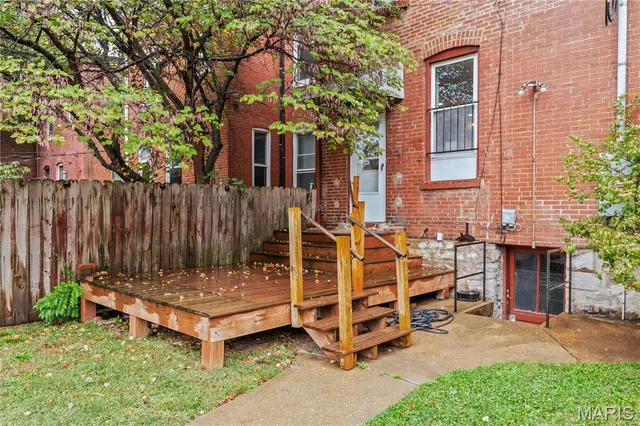 $450,000 | 3638 Russell Boulevard, St. Louis, MO 63110