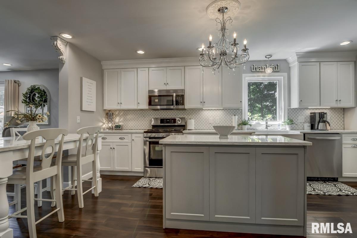 3100 Victoria Drive Springfield, IL 62704 - Photo 18 of 50 Gallery Image 18