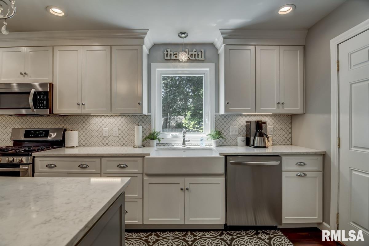 3100 Victoria Drive Springfield, IL 62704 - Photo 20 of 50 Gallery Image 20