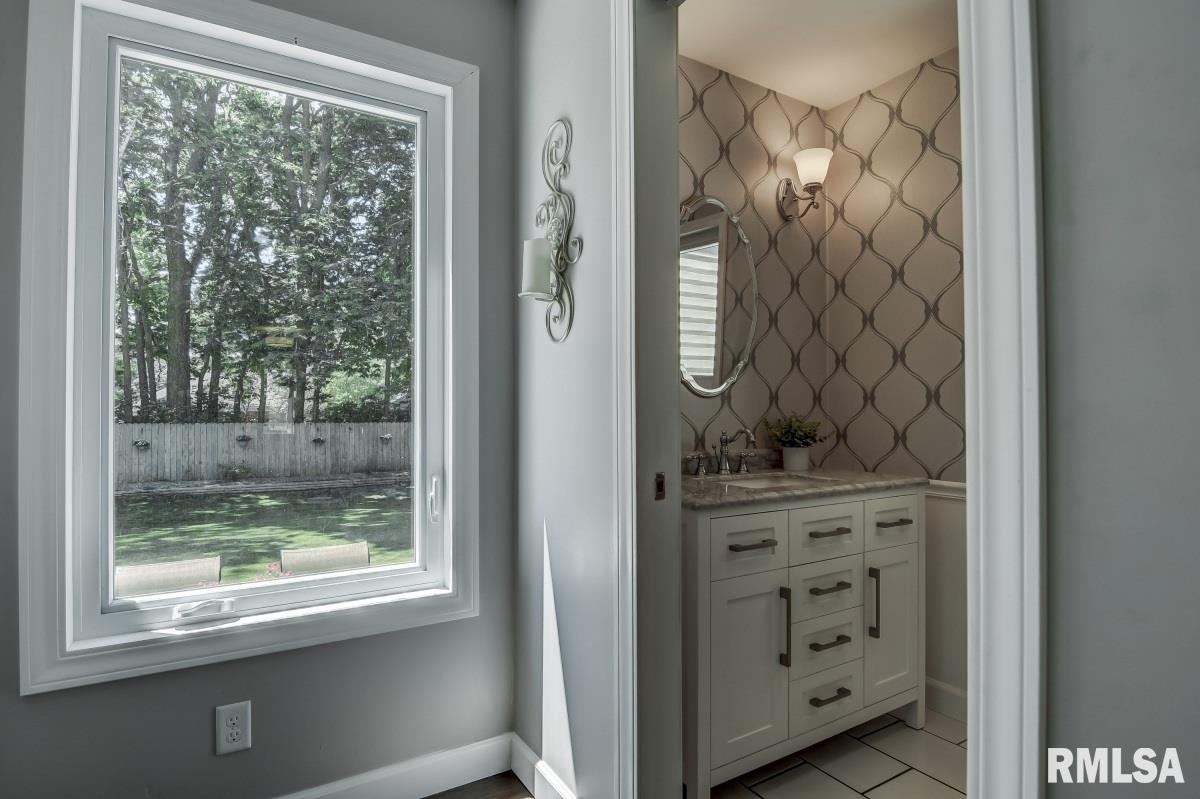 3100 Victoria Drive Springfield, IL 62704 - Photo 30 of 50 Gallery Image 30