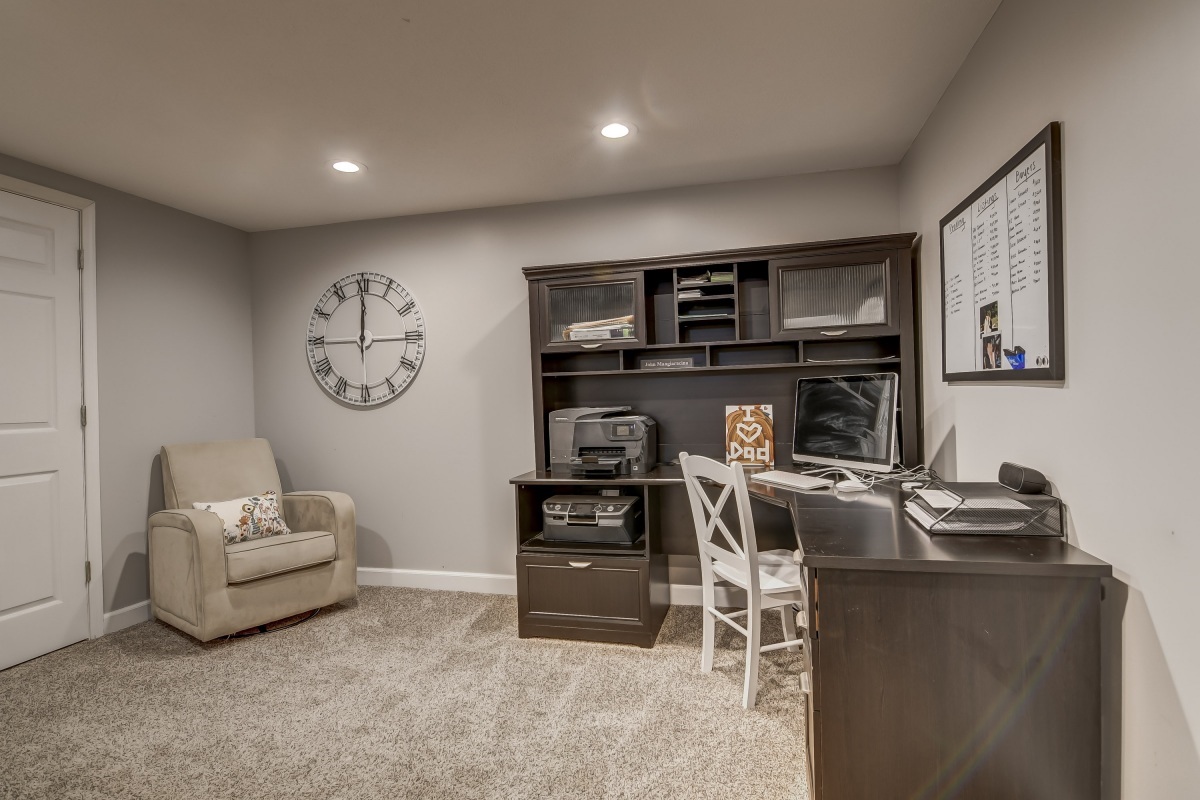 3100 Victoria Drive Springfield, IL 62704 - Photo 44 of 50 Gallery Image 44