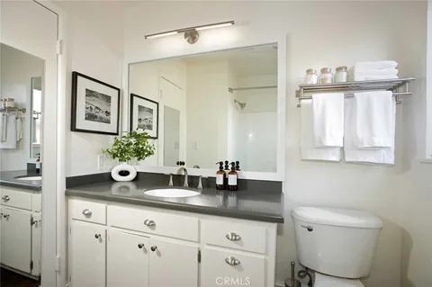$899,000 | 12762 Willard Street, North Hollywood, CA 91605