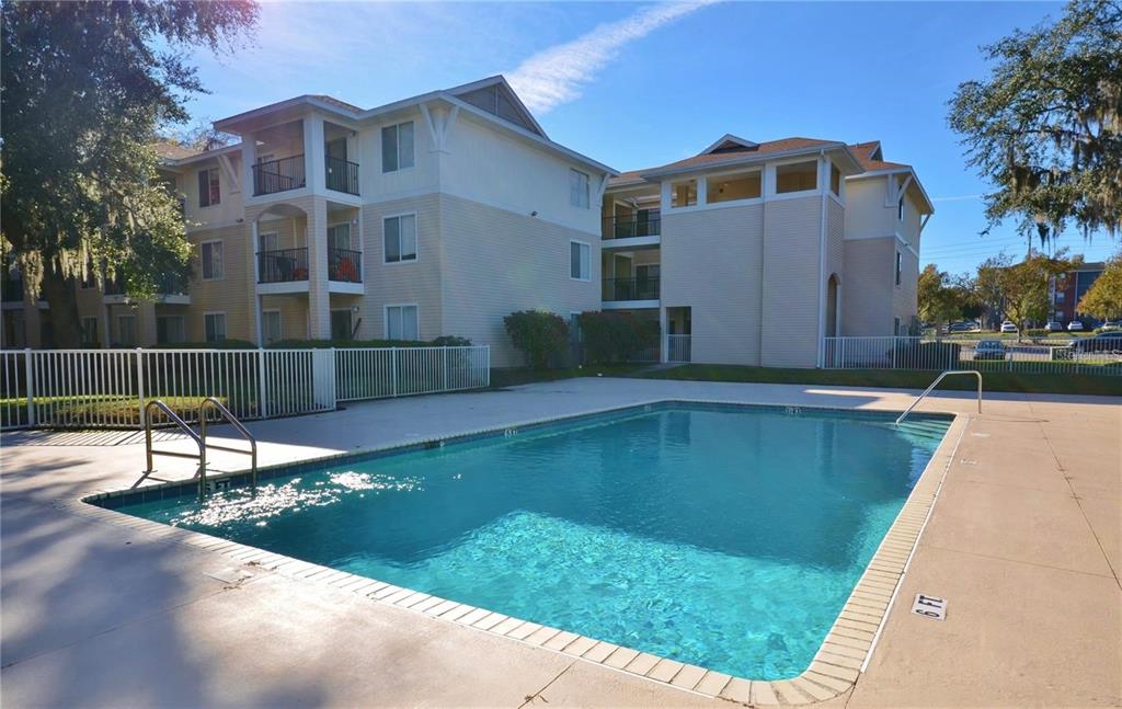 3921 Southwest 34th Street, Unit 307 Gainesville, FL 32608 - Photo 37 of 42