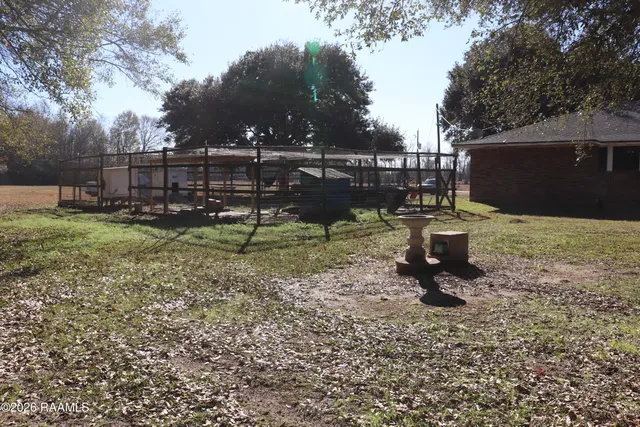 $179,000 | 328 Bearb Road, Sunset, LA 70584