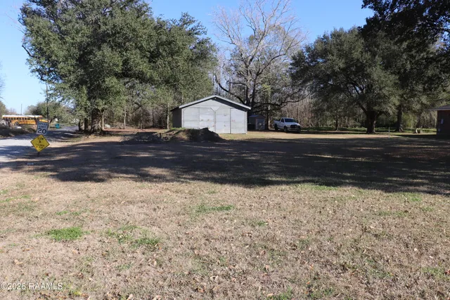$179,000 | 328 Bearb Road, Sunset, LA 70584