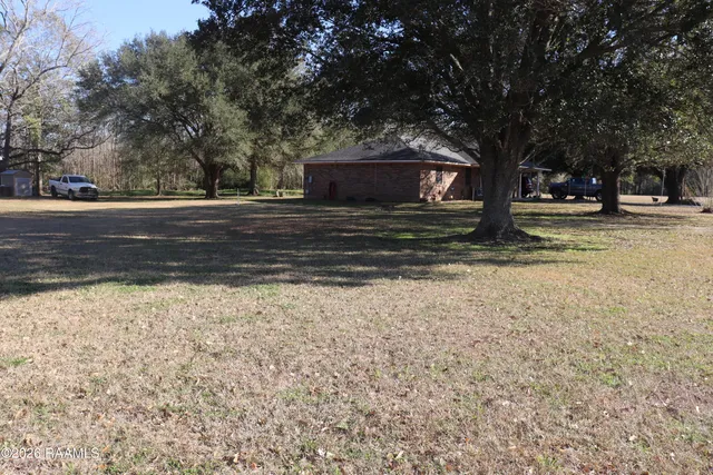$179,000 | 328 Bearb Road, Sunset, LA 70584