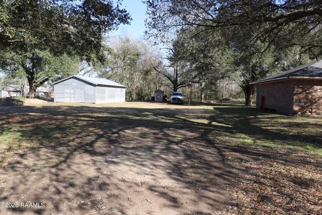 $179,000 | 328 Bearb Road, Sunset, LA 70584